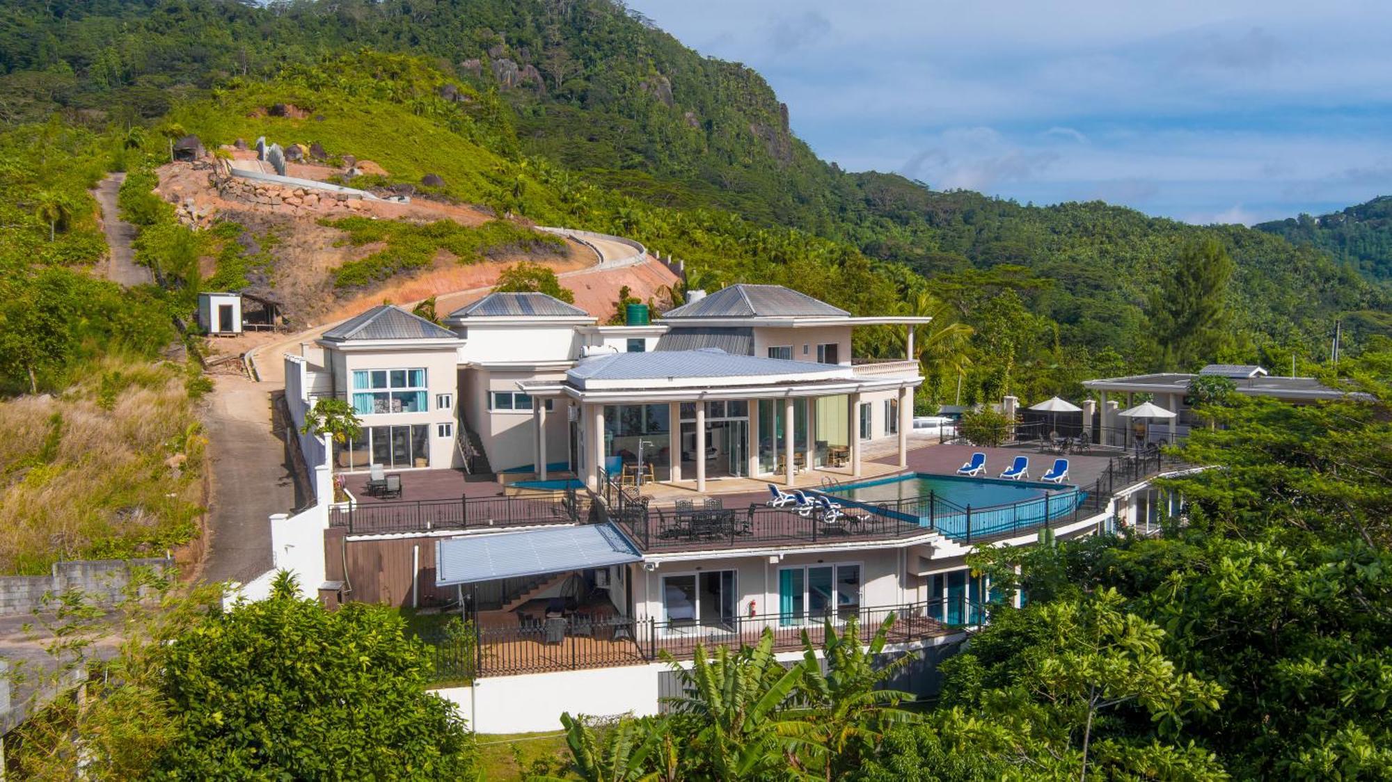 Amanda Villa - Best Value Mountain Top Inn О-Кап Экстерьер фото