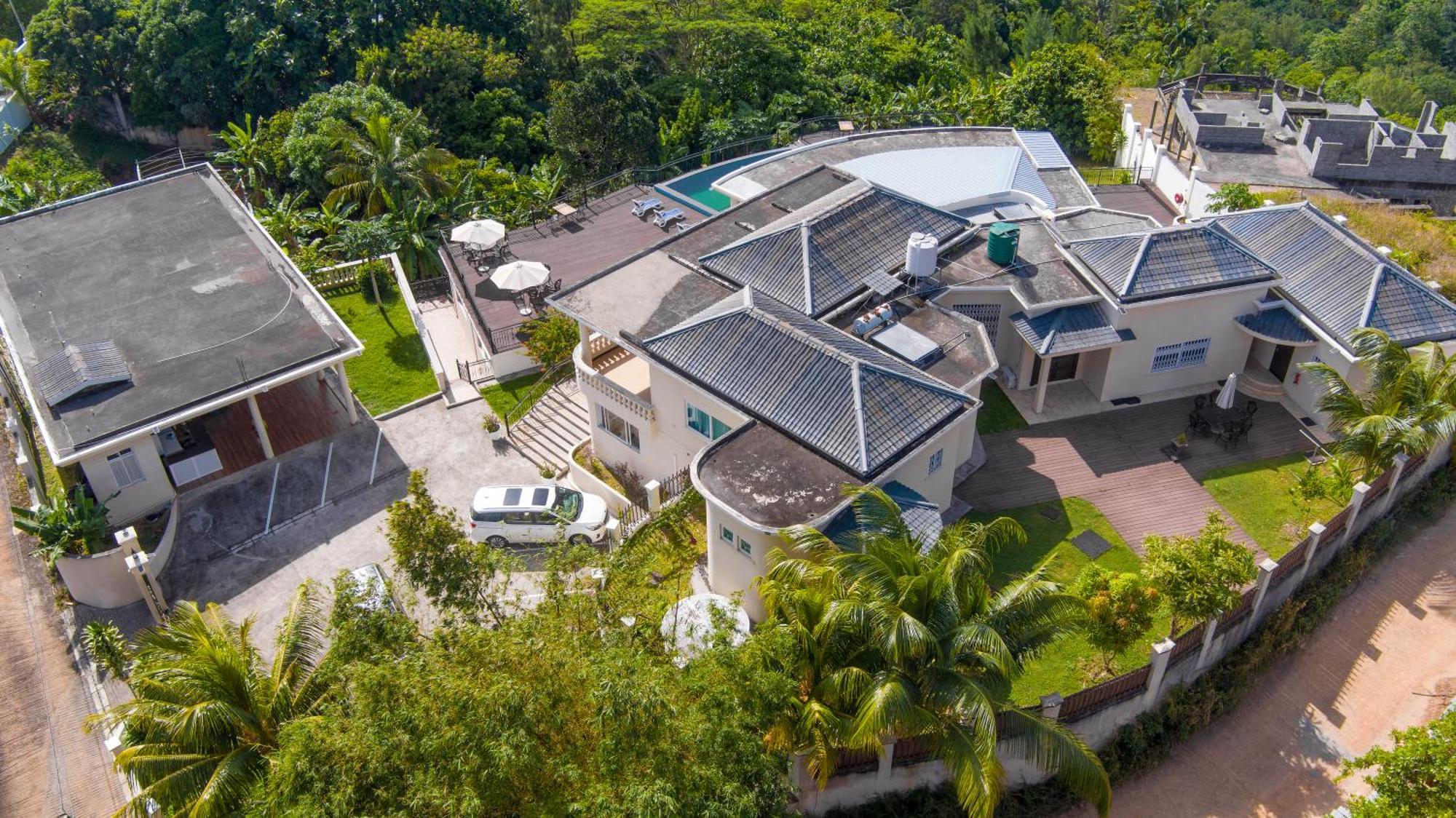 Amanda Villa - Best Value Mountain Top Inn О-Кап Экстерьер фото